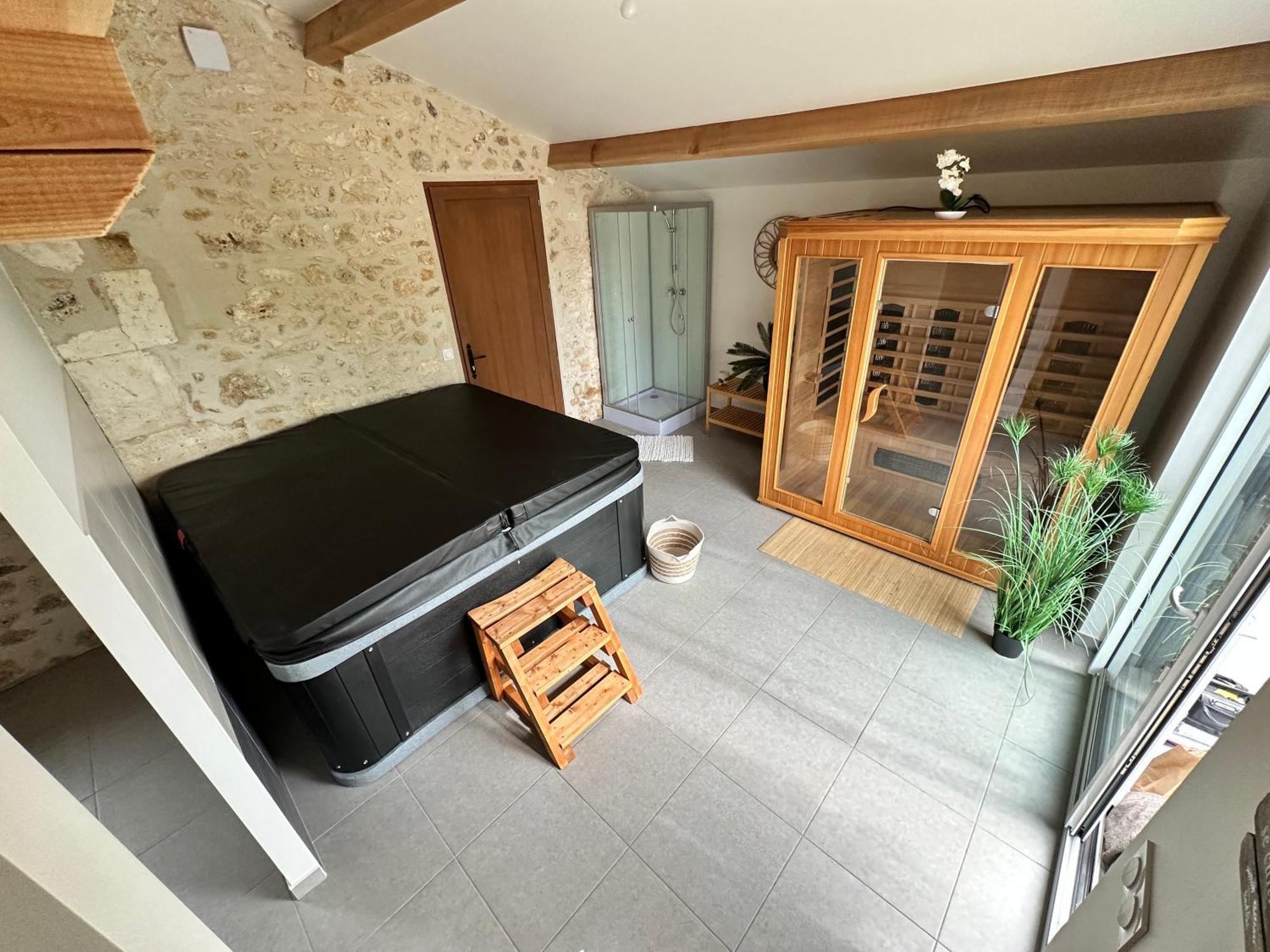 Domaine De La Roche Chabrelle Villa Saint-Just  Luaran gambar