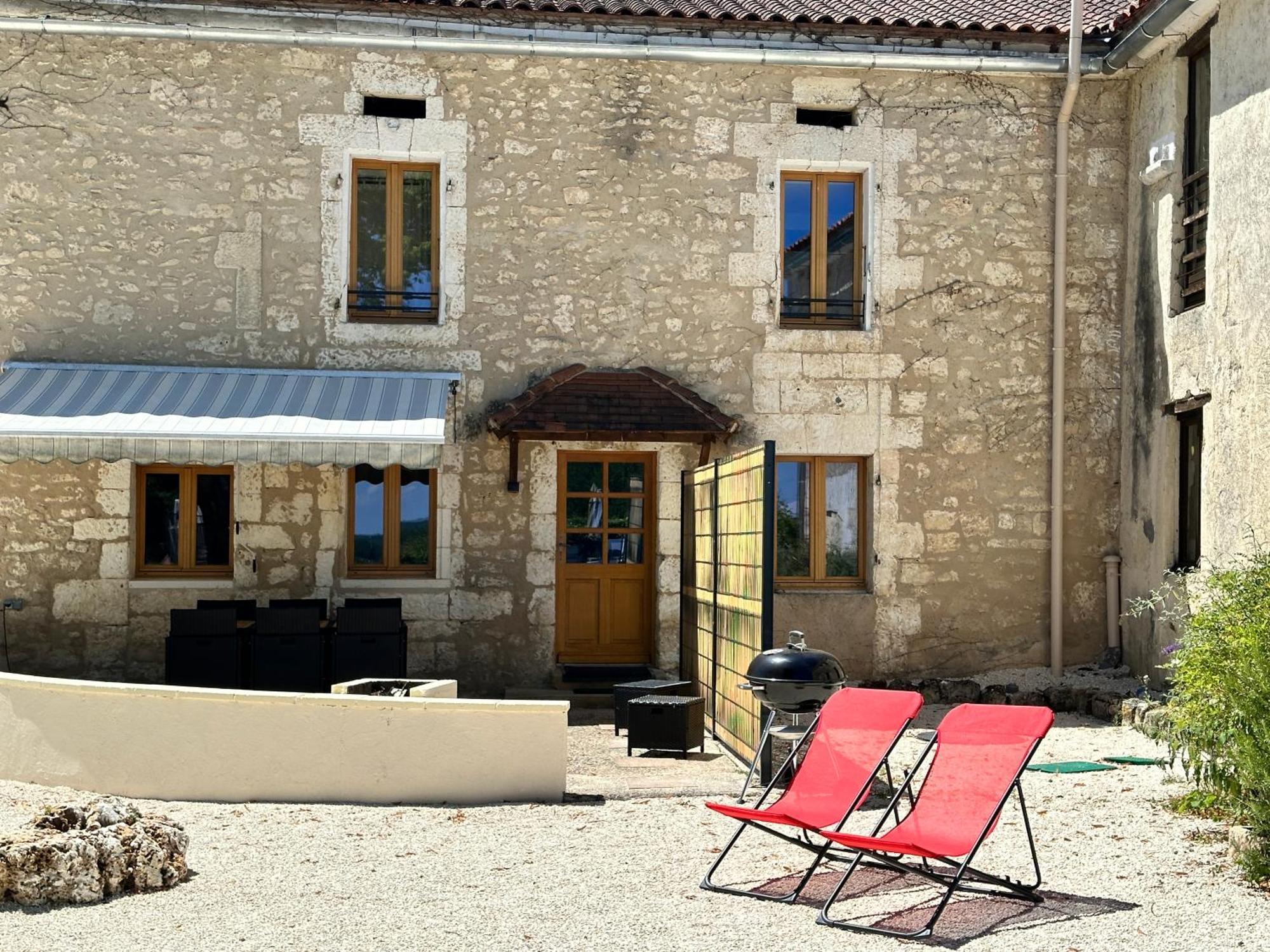 Domaine De La Roche Chabrelle Villa Saint-Just  Luaran gambar