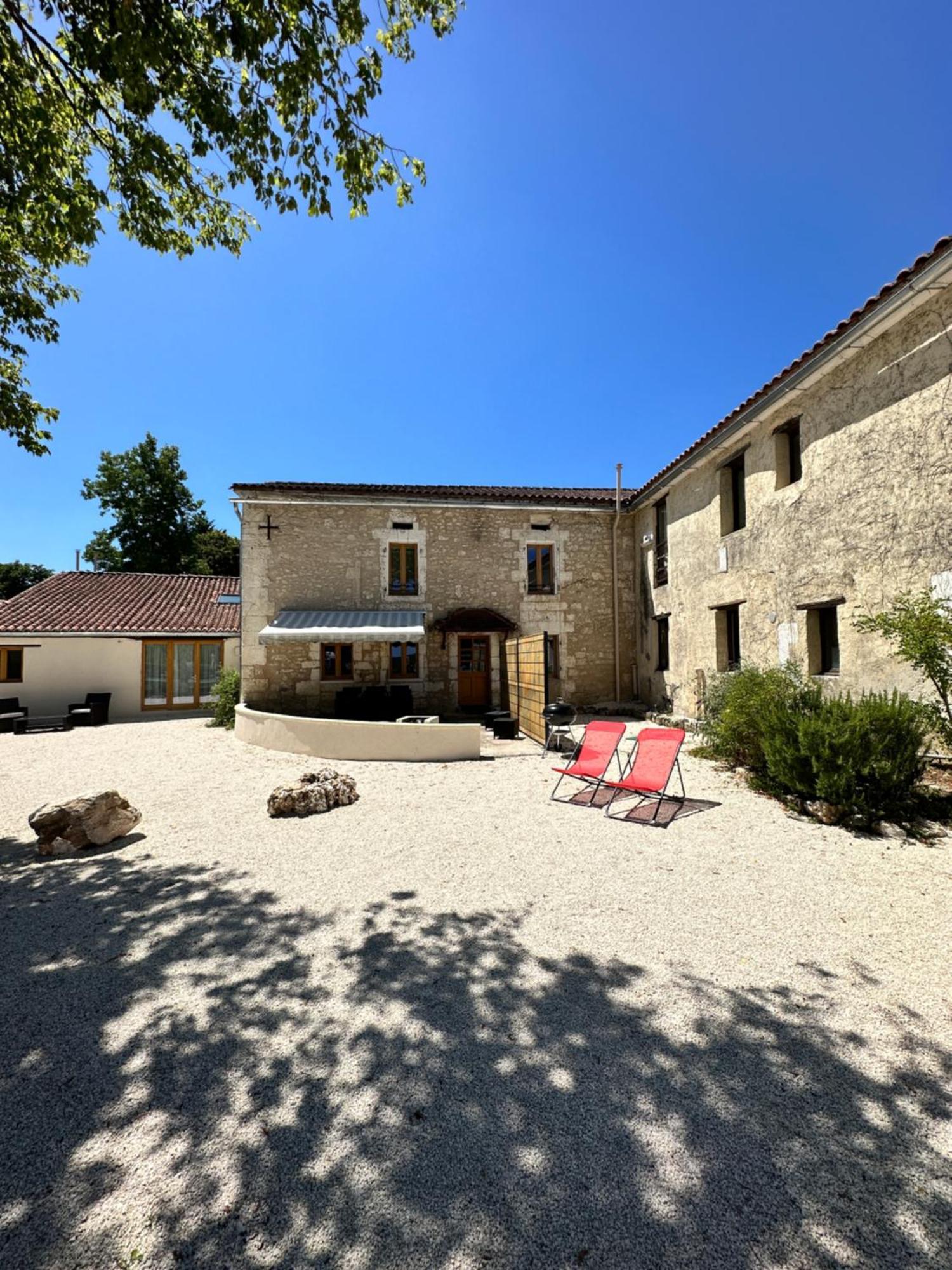 Domaine De La Roche Chabrelle Villa Saint-Just  Luaran gambar